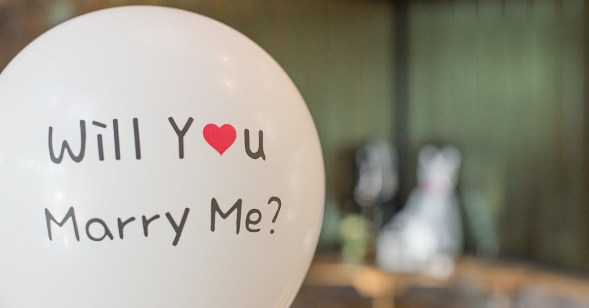 Мэр Риги предлагает заменить трамваи конными экипажами для повышения туризма и ностальгии